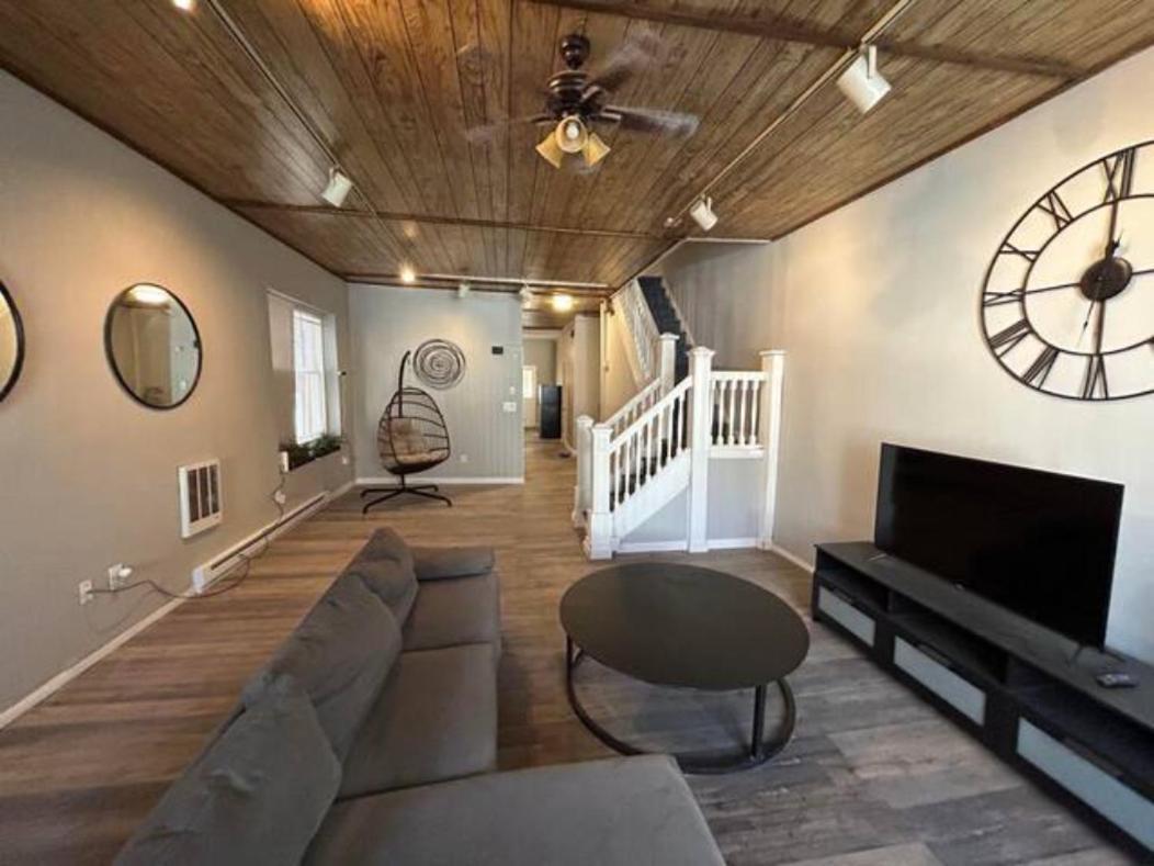 ☆☆ Modern Coed Dorm In Harrisburg ☆☆ Leilighet Eksteriør bilde